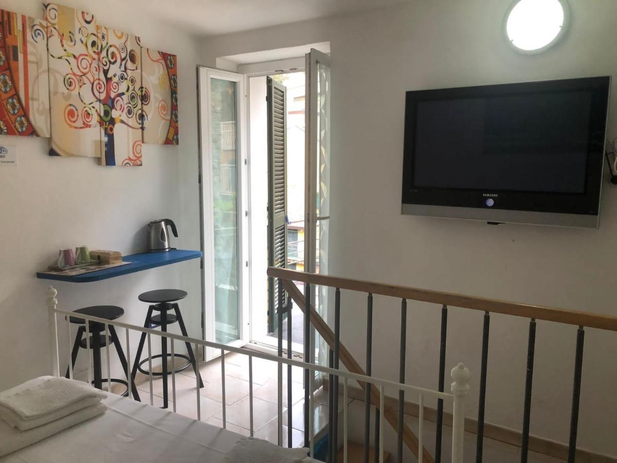 Rio Rest Apartments Riomaggiore Bagian luar foto