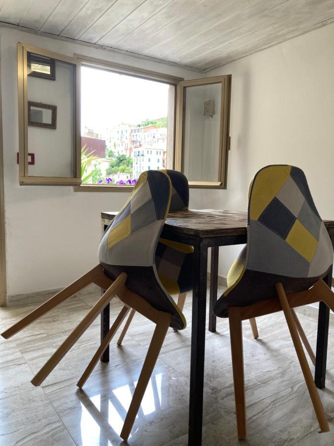 Rio Rest Apartments Riomaggiore Bagian luar foto